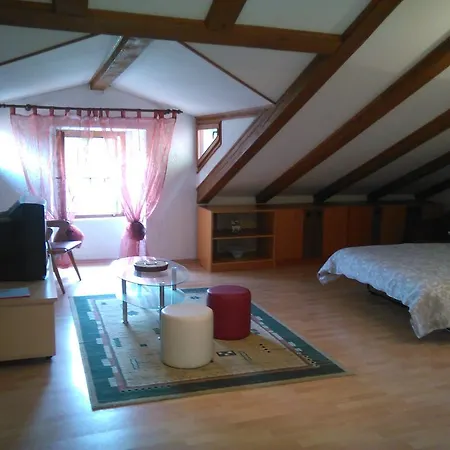 Minakova Kuca Opatija
